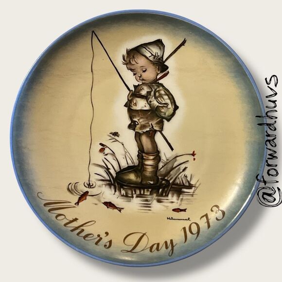1973 Schmid “Der kleine Fischer” Mother’s Day – Berta Hummel – No Box - Picture 1 of 7